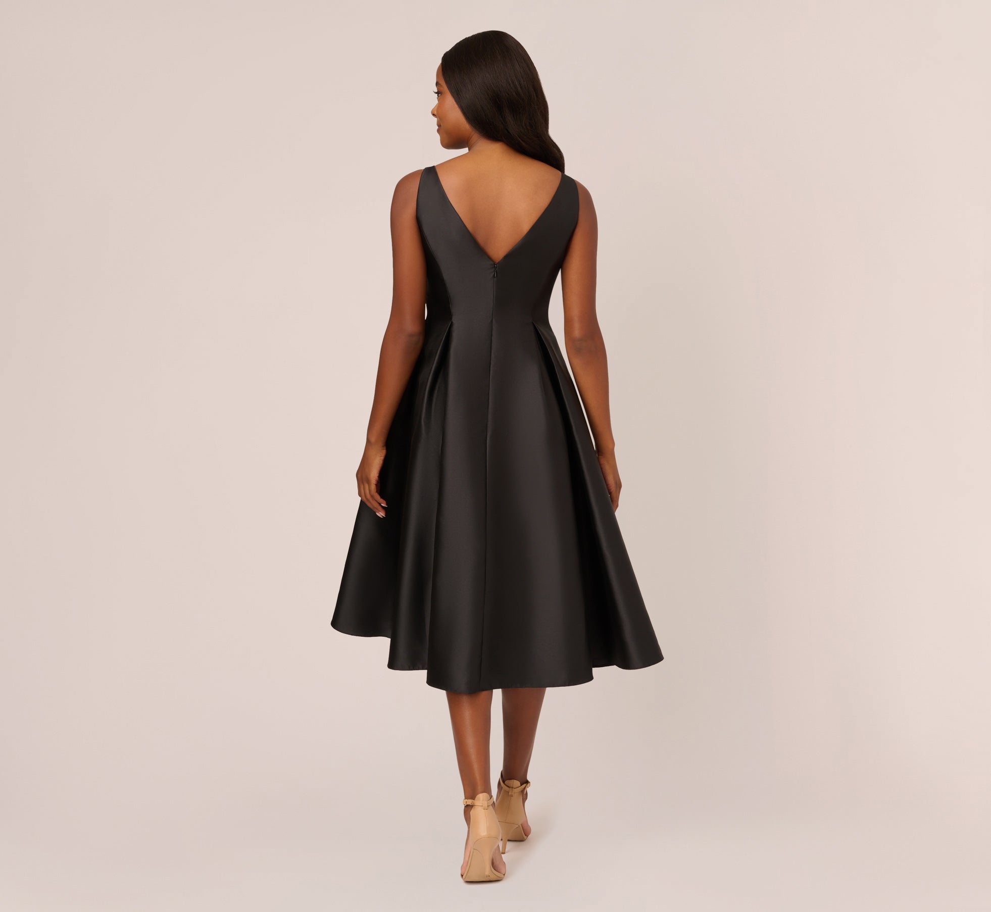 midi fit and flare sleeveless black triangle neck cocktail dress Notched Square 1% spandex Runs true to size Bebe Womens Square Neck High