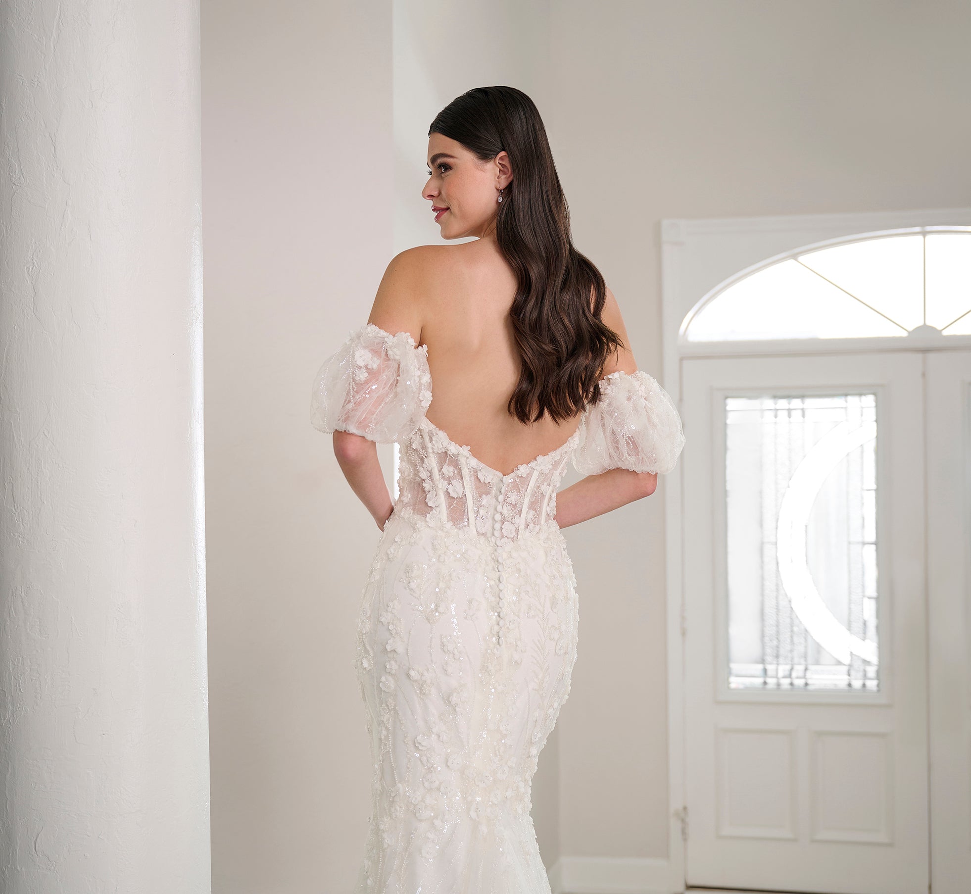 Beaded And Lace Gown In Ivory Nude - Adrianna Papell