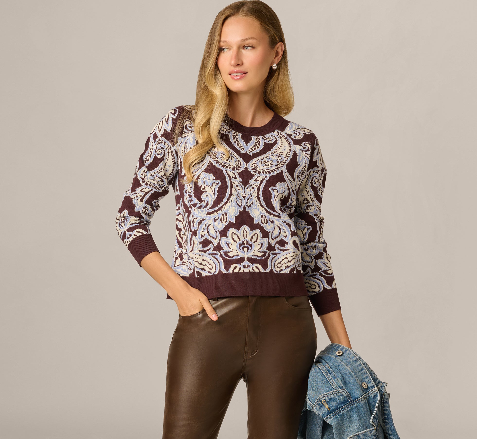 Floral Print Crew Neck Pullover Sweater In Chocolate Large Paisley 1