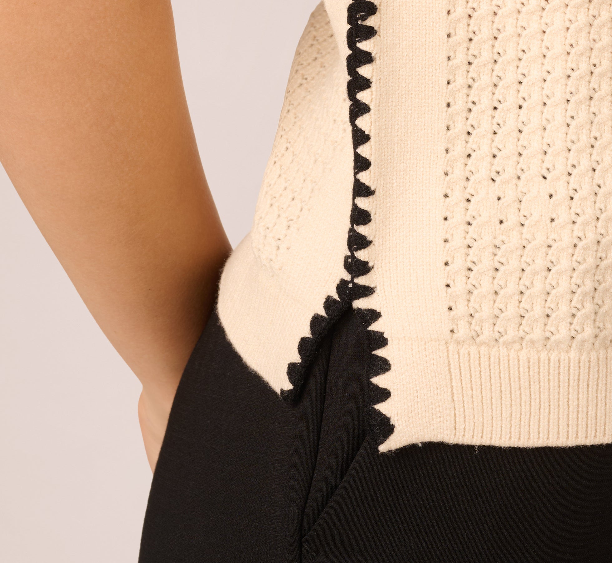 Sleeveless Open Knit Whipstitch Sweater Top In Cream Black