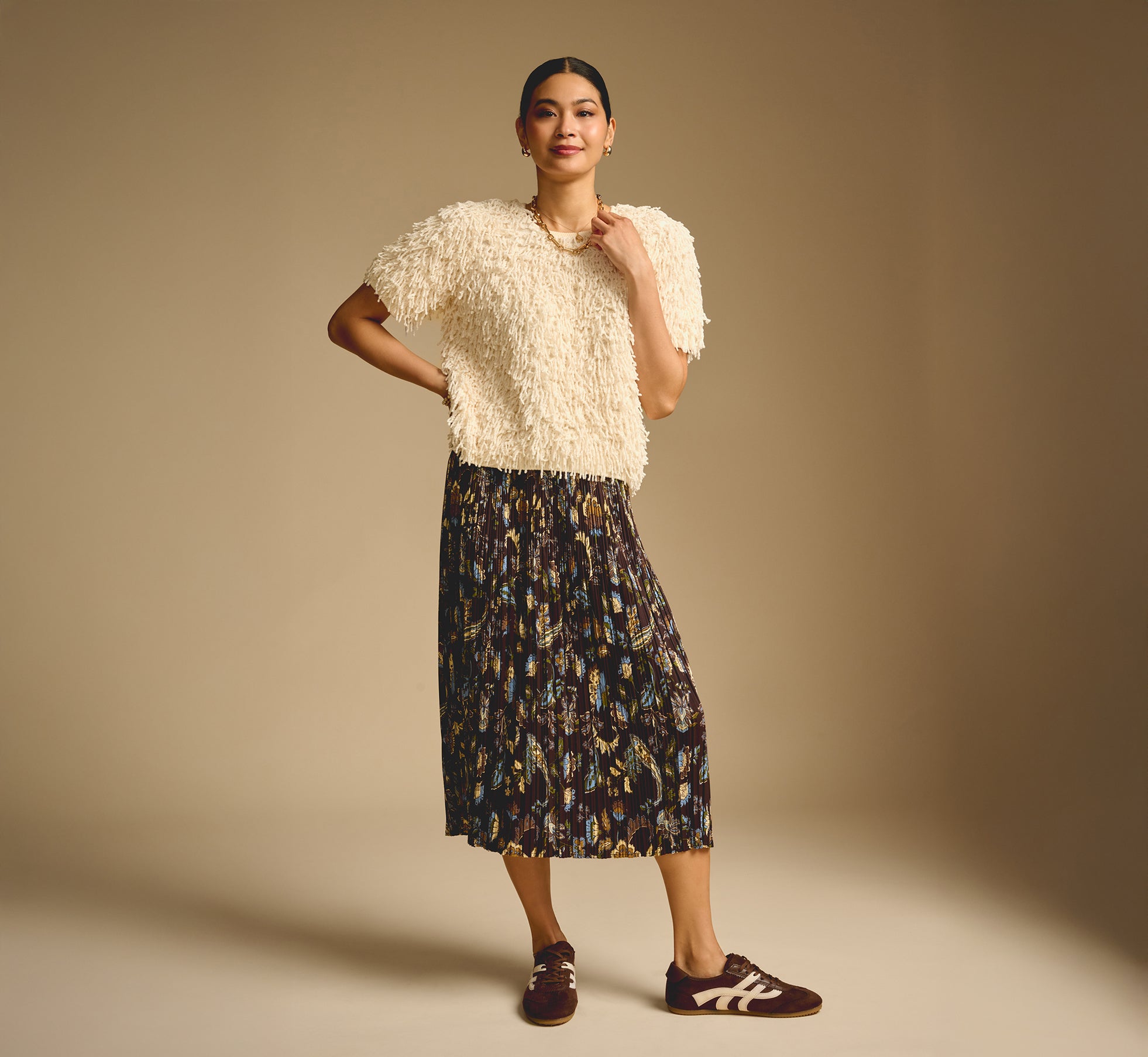 A Line Satin Waist Pleated Midi Skirt In Chocolate Paisley Vine 1