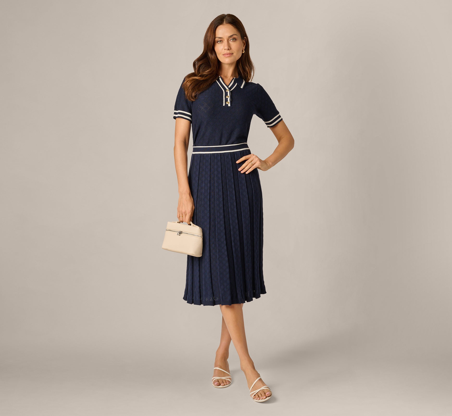 Stylish Work Outfits for Teachers: Sporty & Polished - Adrianna Papell Stylish Work Outfits for Teachers: Sporty & Polished - Adrianna Papell