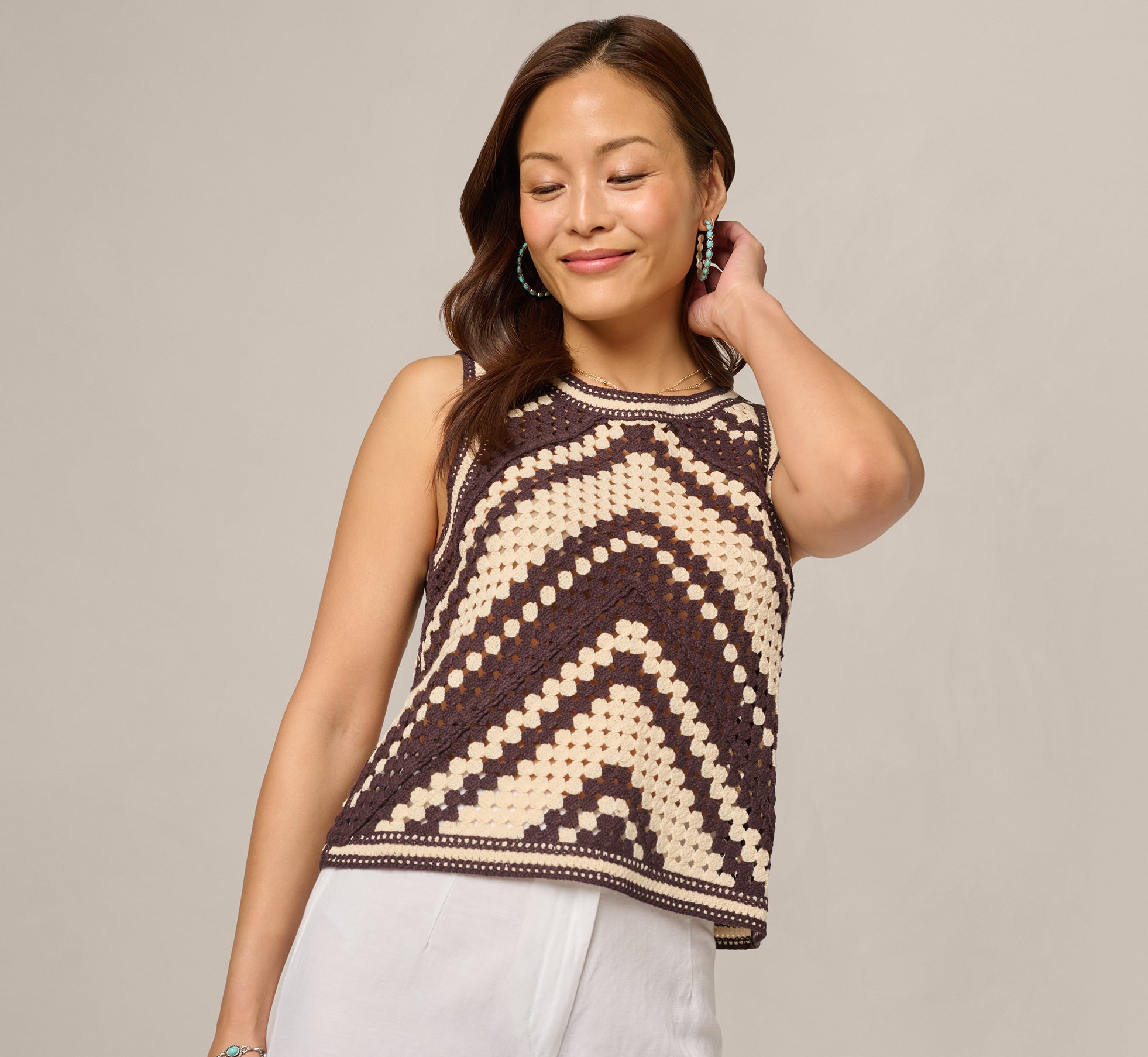 Open Crochet Knit Tank Top In Chocolate Cream 1