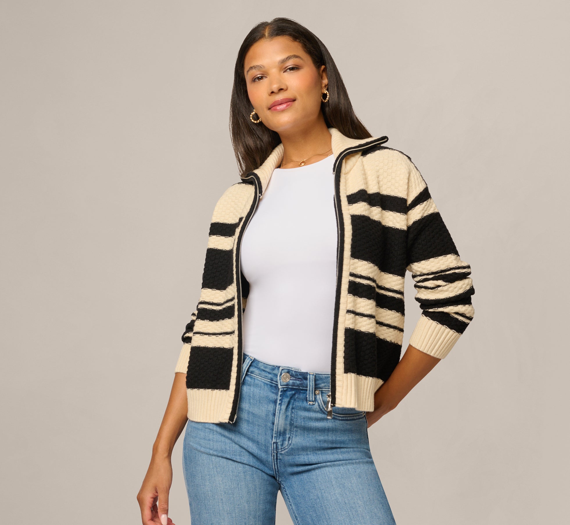 Long Sleeve Zipper Collar Cardigan Sweater In Cream Black 1