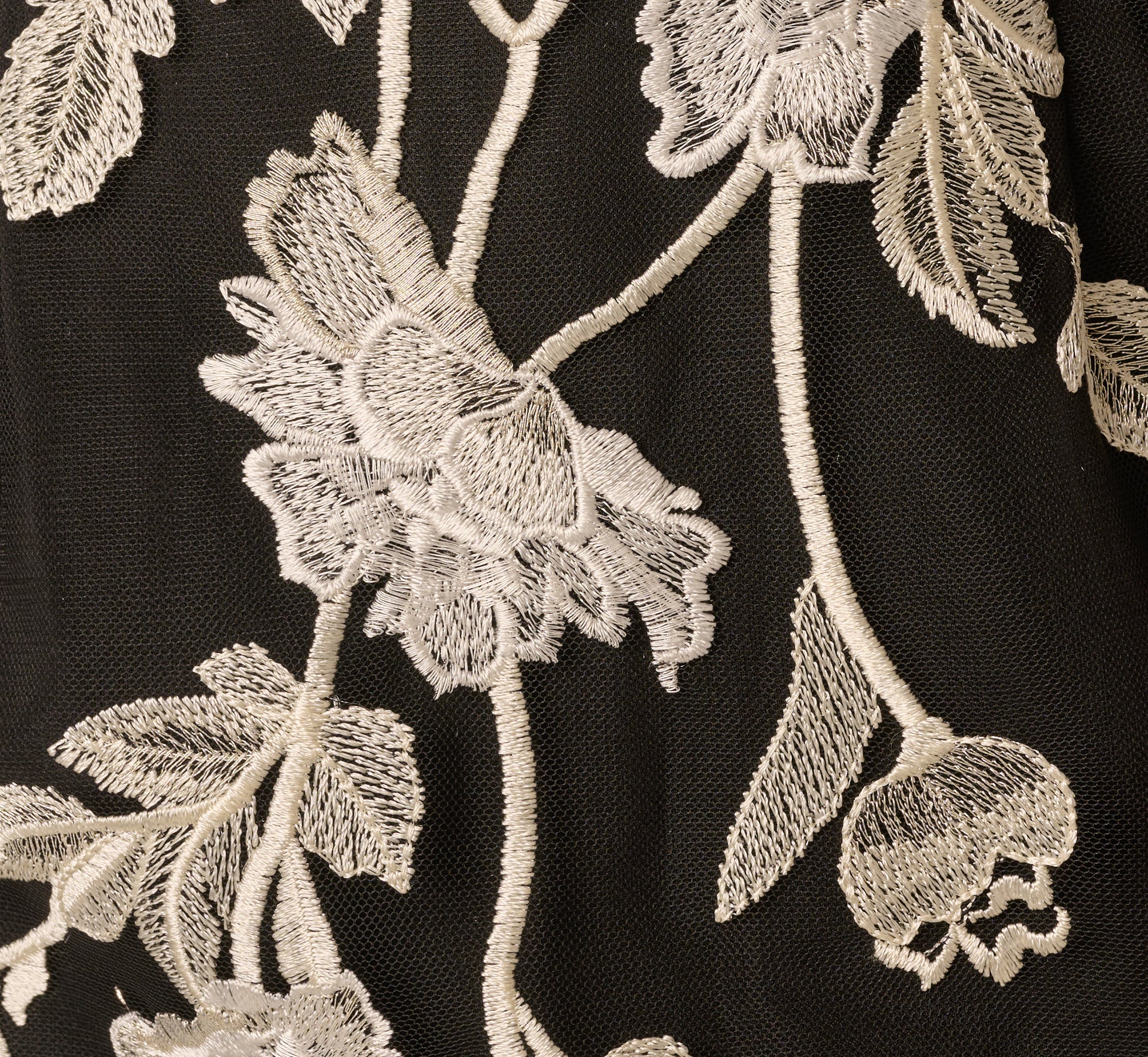 Black Sleeveless Illusion Floral Embroidery Sheath Dress 