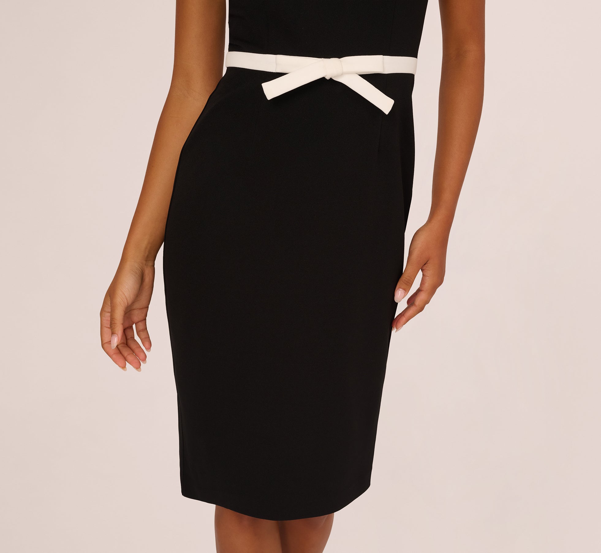 Black Cap Sleeve Contrast Trim Sheath Dress