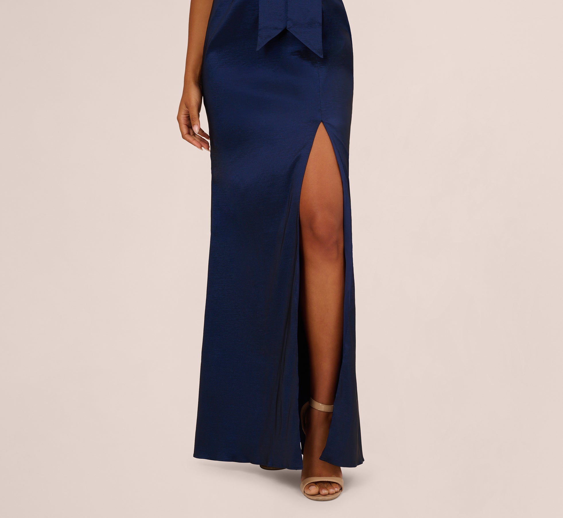 Blue Sleeveless Taffeta Bow Gown