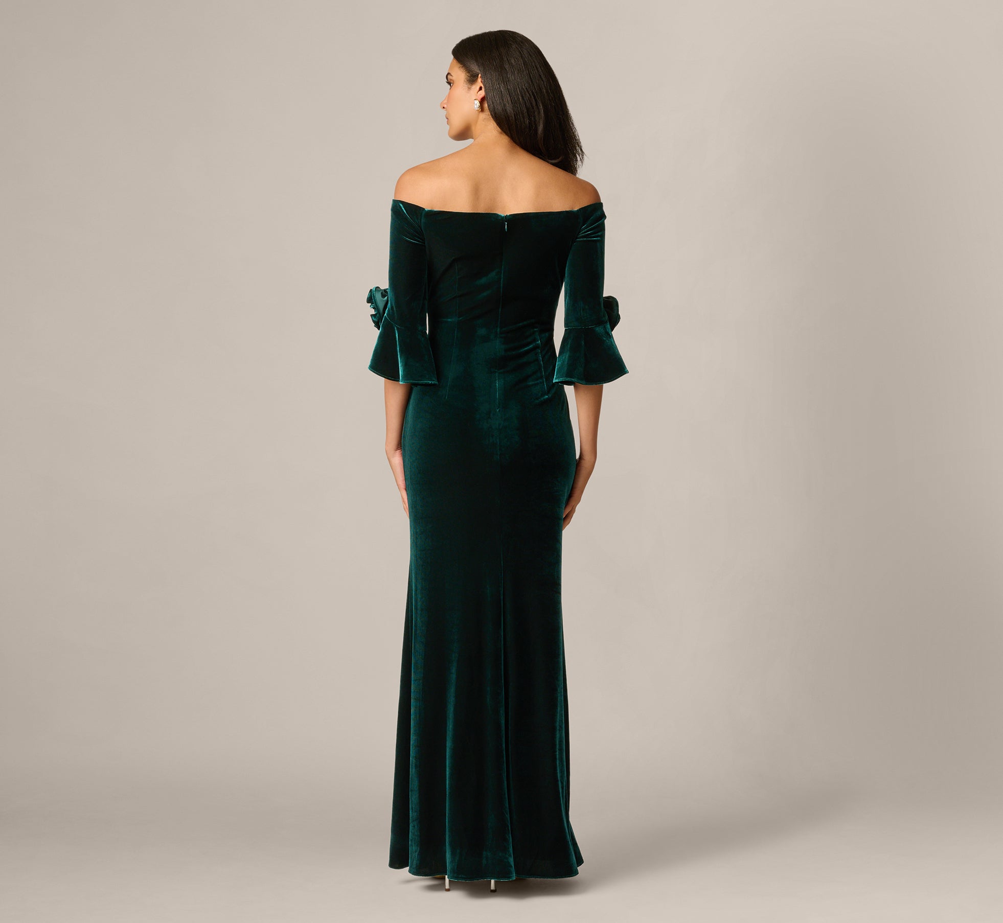 green velvet dress off the shoulder BA Nites Includes soft cup inserts and a full lining for a comfortable and stable interior Bell Sleeve Off Shoulder Stretch