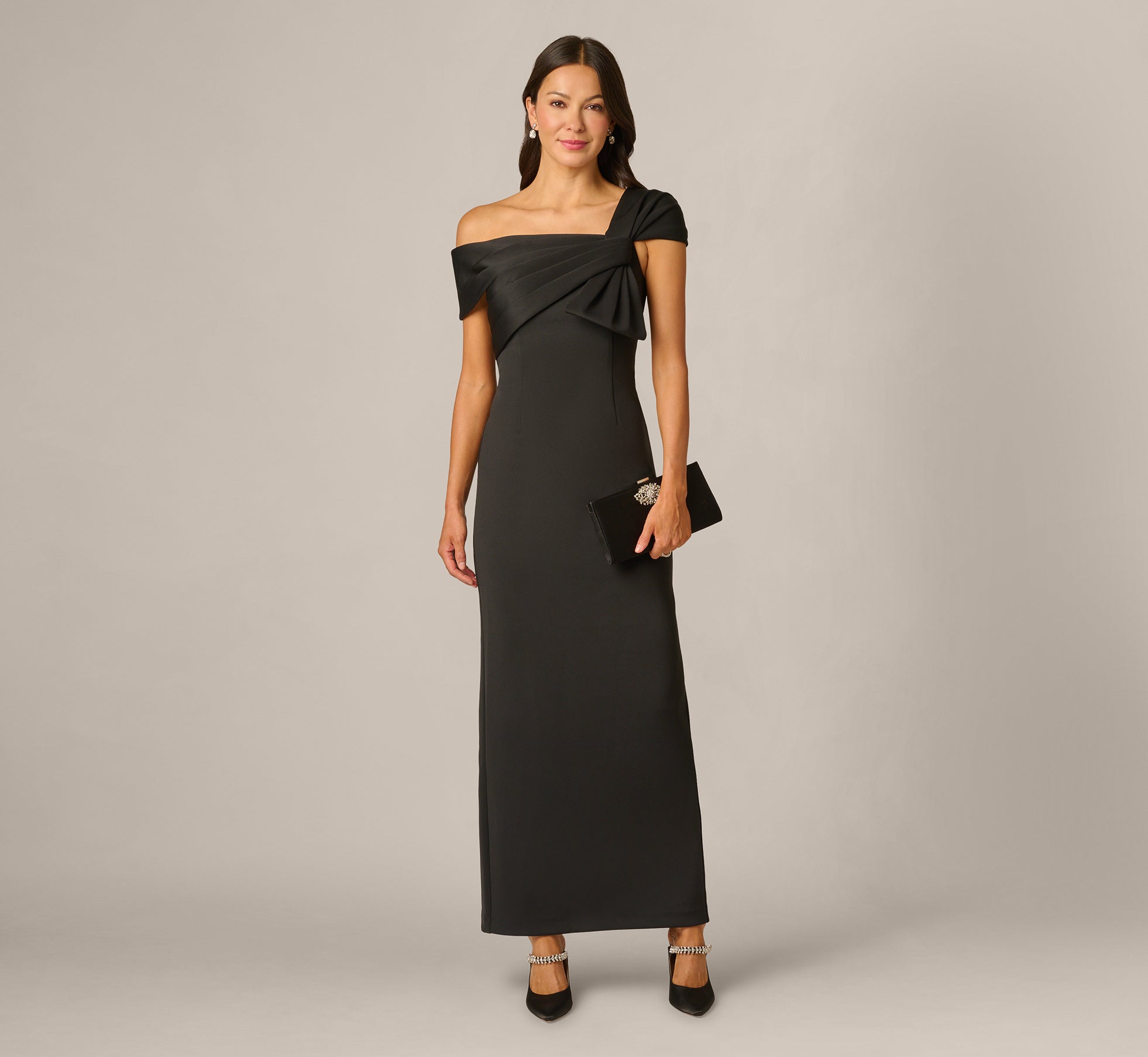 Origami Bow Shoulder Stretch Column Gown In Black 1