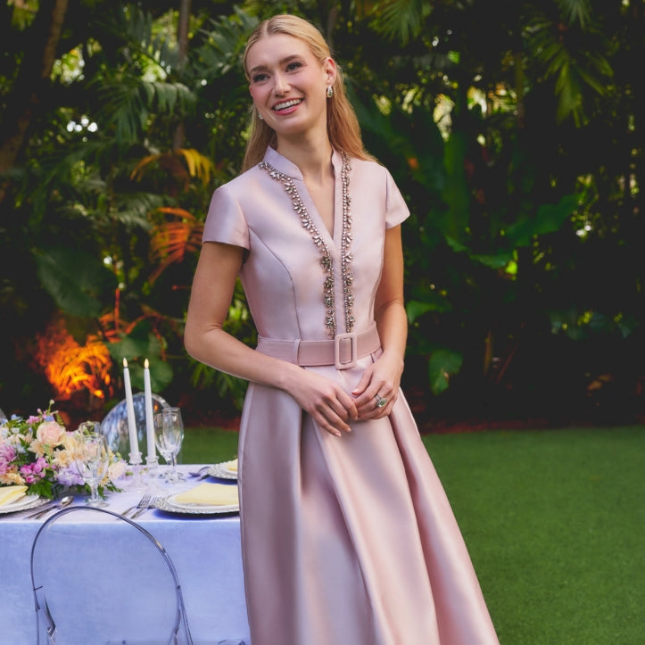 Classic Mother of the Bride Dress Guide - Adrianna Papell Classic Mother of the Bride Dress Guide - Adrianna Papell