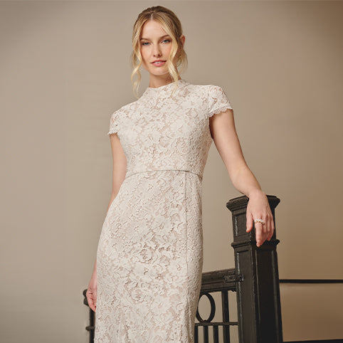 White Fall Dress Guide: Chic Ways to Style It This Season - Adrianna Papell White Fall Dress Guide: Chic Ways to Style It This Season - Adrianna Papell