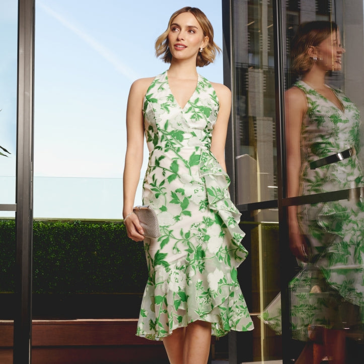 A-Line Dress Guide: Styles for Every Body Type - Adrianna Papell A-Line Dress Guide: Styles for Every Body Type - Adrianna Papell