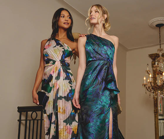 Black Friday Sale 2025: Upto 60% Off on Women Dresses - Adrianna Papell