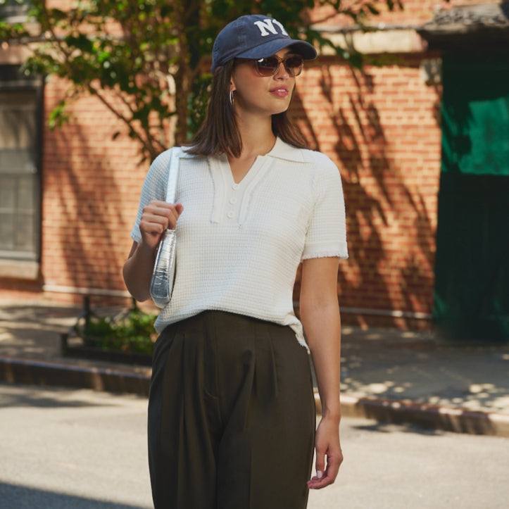 What to Wear on a Long Flight: Chic & Comfortable Outfits - Adrianna Papell What to Wear on a Long Flight: Chic & Comfortable Outfits - Adrianna Papell