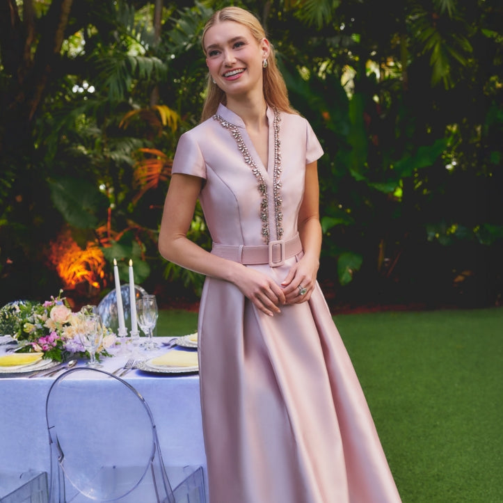 What to Wear as Mother of the Bride or Groom - Adrianna Papell What to Wear as Mother of the Bride or Groom - Adrianna Papell