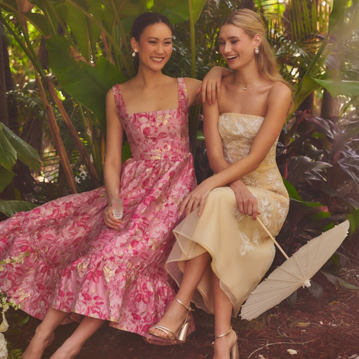 Midi Dresses for Petites: Styles That Fit Beautifully - Adrianna Papell Midi Dresses for Petites: Styles That Fit Beautifully - Adrianna Papell