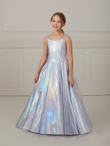 Liquid Jersey Scoop Neck A-Line Gown with Pockets 1