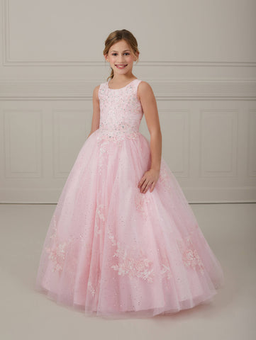 Sleeveless Lace and Tulle Scoop Neck A-Line Gown 1