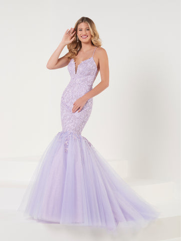 Lace and Tulle Mermaid Gown 1