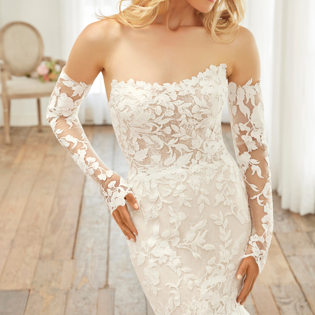 Lace And Tulle Strapless Mermaid Gown With Detachable Sleeves In Ivory